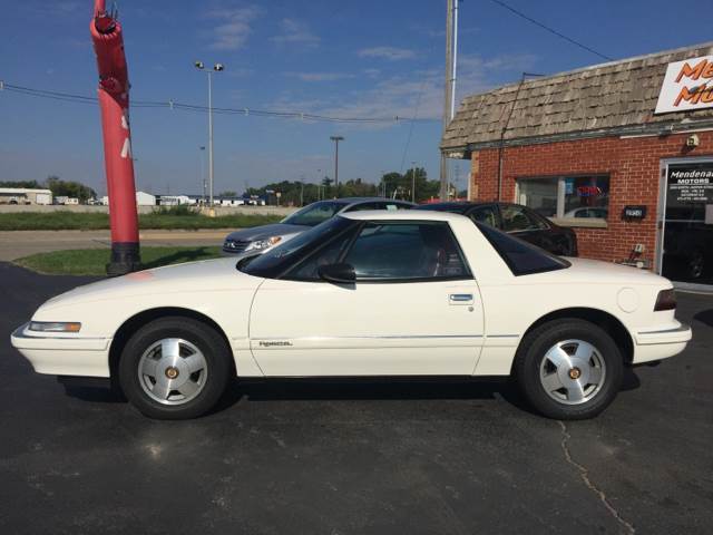 1989 Buick Reatta Base 2dr Coupe - photo 2