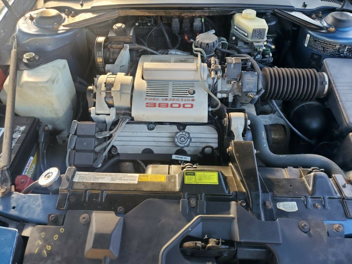 1989 Buick Reatta - photo 3