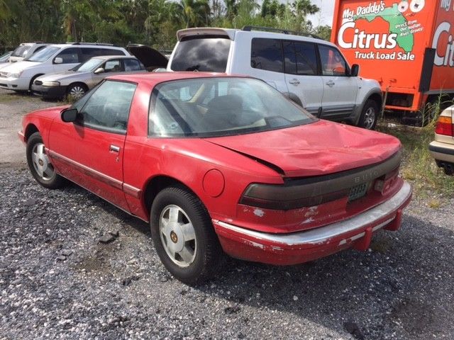 1989 Buick Reatta - photo 2