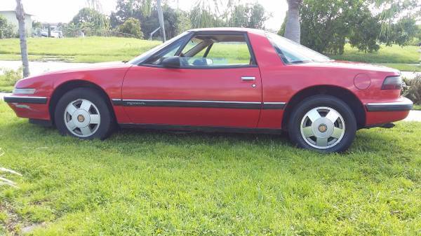 1989 Buick Reatta. Garaged Fl Car. No Rust. Runs Great. 1989 Buick Reatta
