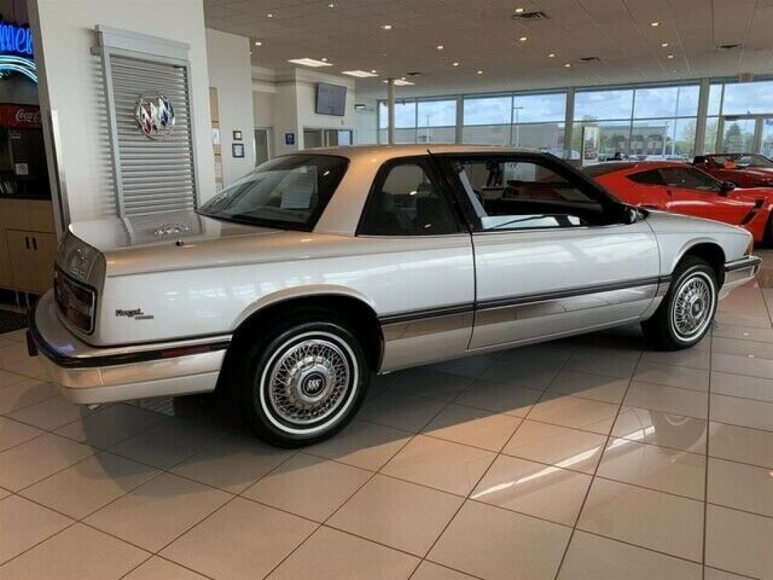 1989 Buick Regal Ltd - photo 5