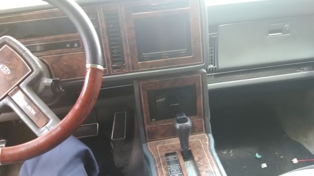 1989 Buick Riviera - photo 2