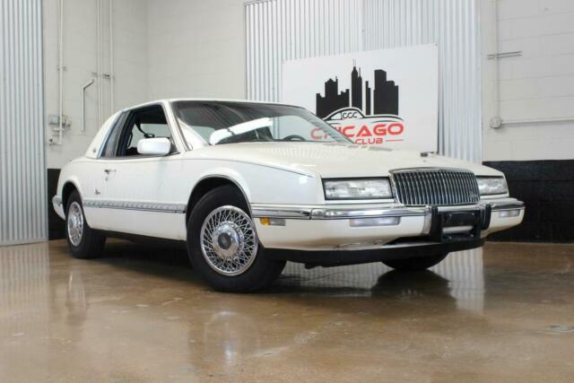 1989 Buick Riviera --