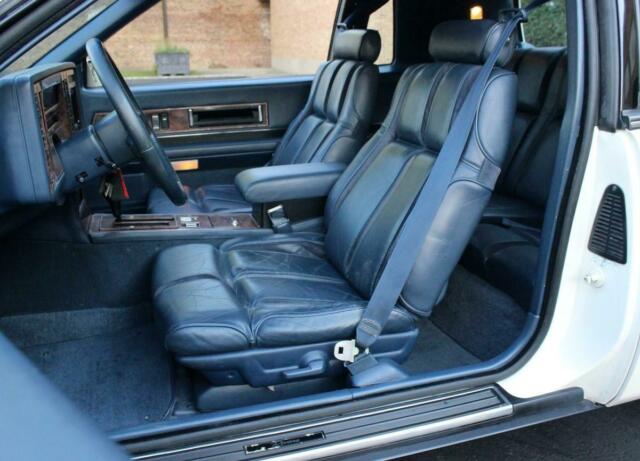 1989 Buick Riviera -- - photo 6