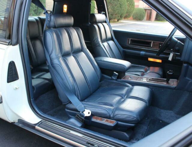 1989 Buick Riviera -- - photo 7