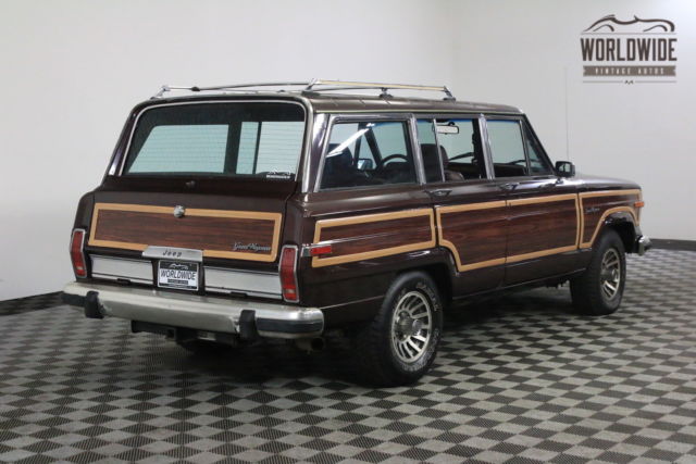 1989 Jeep Wagoneer 103K DOCUMENTED MILES. COLLECTOR GRADE! - photo 12