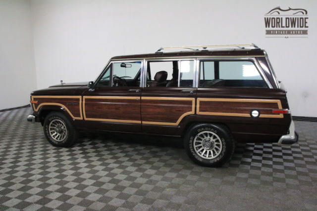 1989 Jeep Wagoneer 103K DOCUMENTED MILES. COLLECTOR GRADE! - photo 9