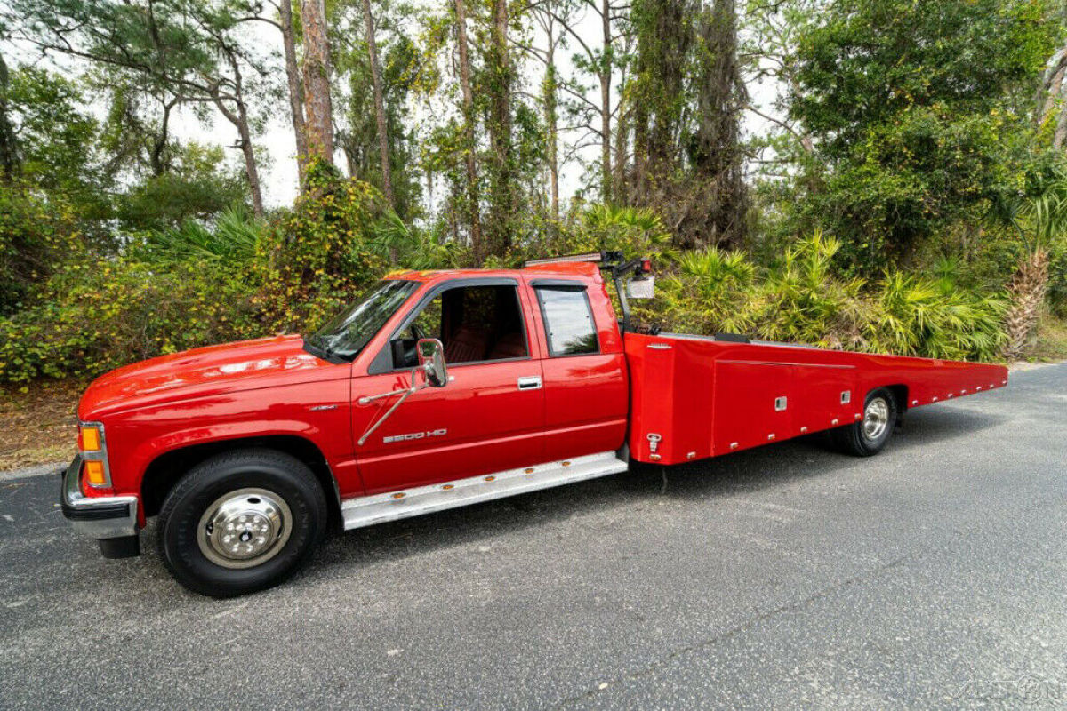 1989 Chevrolet C/K Pickup 3500 C3500 2dr Extended Cab LB - photo 4