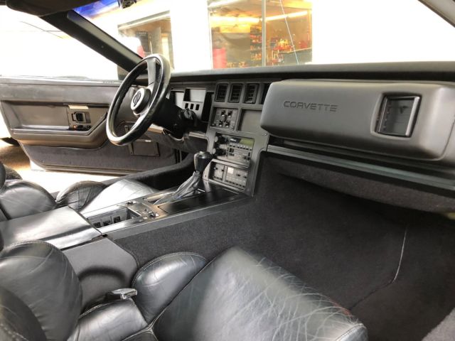 1989 Chevrolet Corvette - photo 4