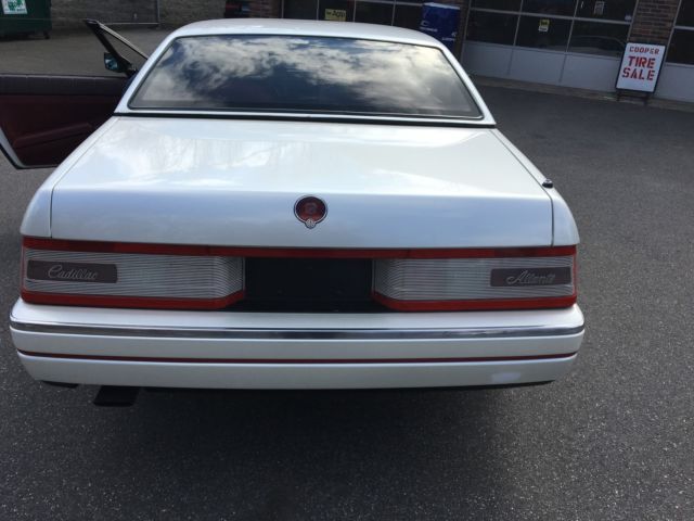 1989 Cadillac Allante - photo 6