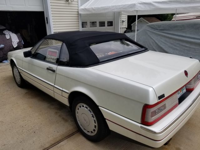 1989 Cadillac Allante CONVERTIBLE - photo 5