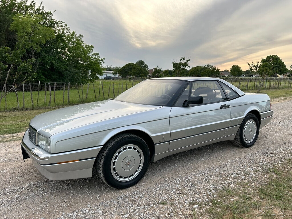 1989 Cadillac Allante Leather, 20K Miles, 1 Owner, AC Works - photo 2