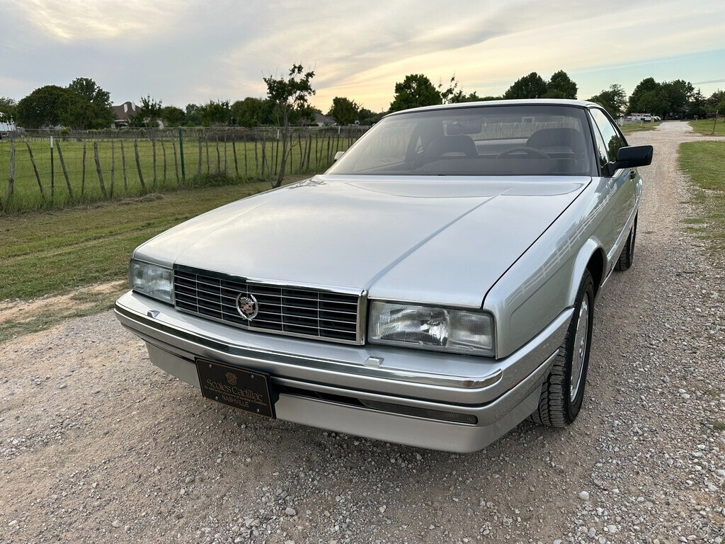 1989 Cadillac Allante Leather, 20K Miles, 1 Owner, AC Works - photo 6