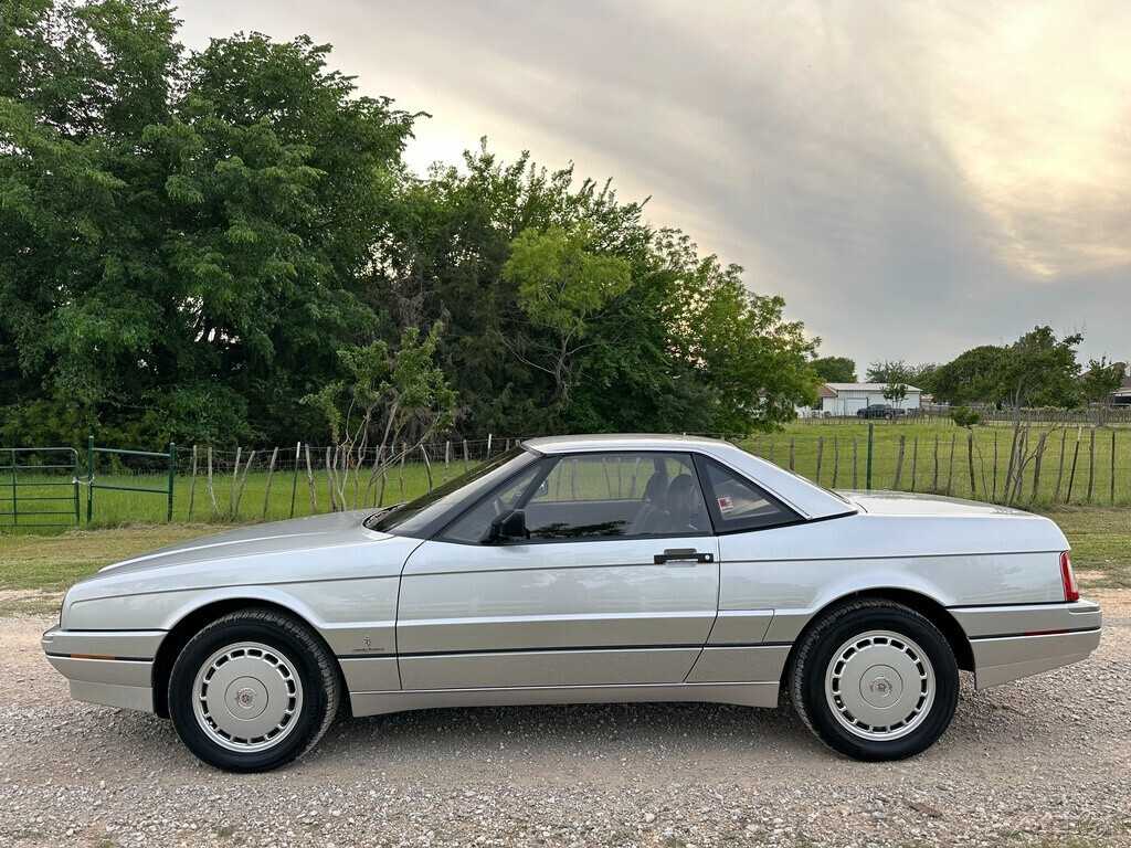 1989 Cadillac Allante Leather, 20K Miles, 1 Owner, AC Works - photo 7
