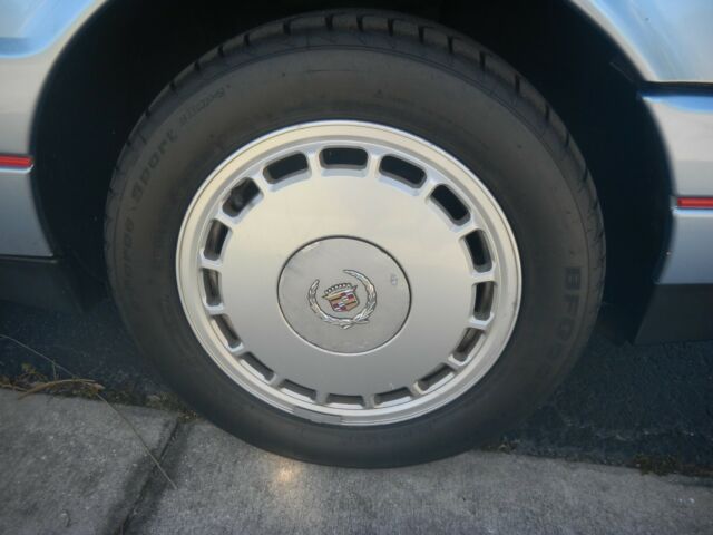 1989 Cadillac Allante - photo 4