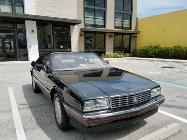 1989 Cadillac Allante Convertible Black w/beige leather Low miles Florida 1989 Cadillac Allante 2dr Coupe Convertible