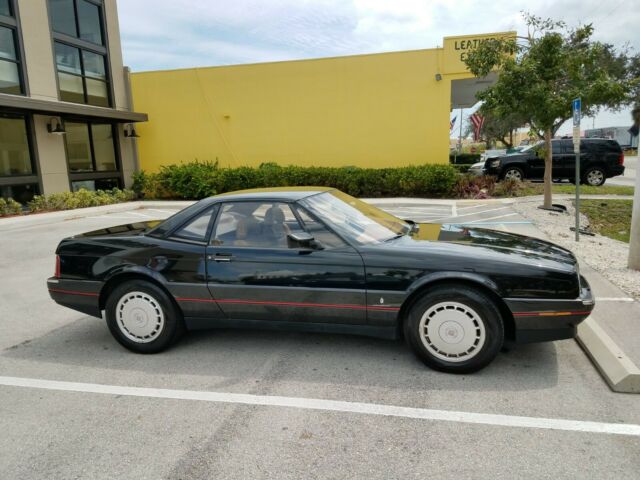 1989 Cadillac Allante 2dr Coupe Convertible - photo 6