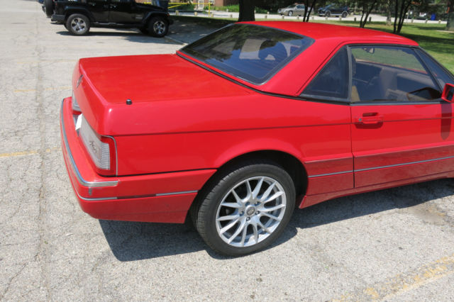 1989 Cadillac Allante Convertible - photo 3