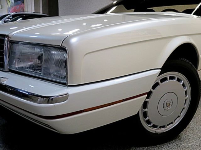 1989 Cadillac Allante - photo 8