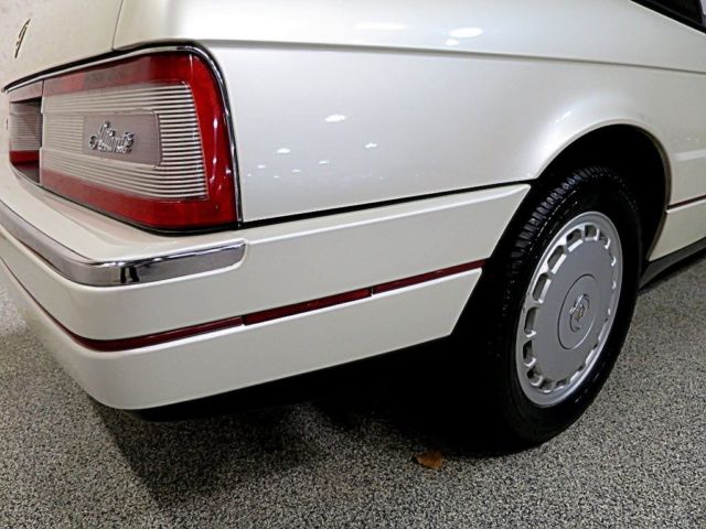 1989 Cadillac Allante - photo 9