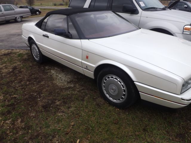 1989 Cadillac Allante Coupe Convertible Low Miles Nice car No Reserve 1989 Cadillac Allante CONVERTIBLE