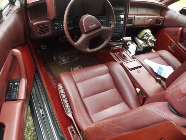 1989 Cadillac Allante CONVERTIBLE - photo 11