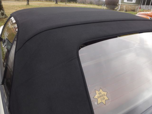1989 Cadillac Allante CONVERTIBLE - photo 12