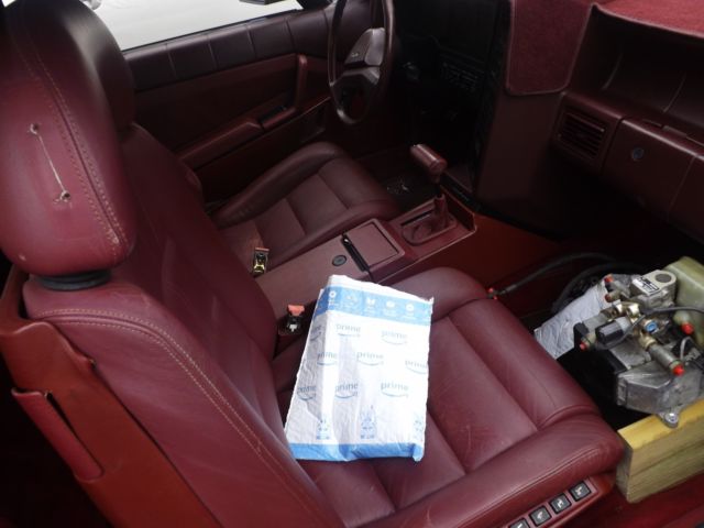 1989 Cadillac Allante CONVERTIBLE - photo 6
