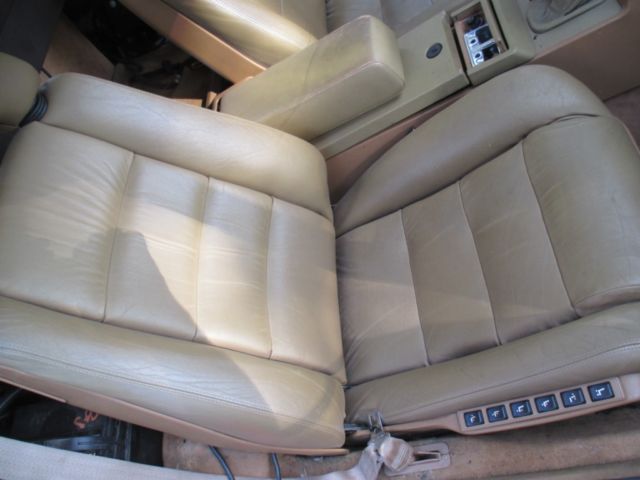 1989 Cadillac Allante Base Convertible 2-Door - photo 10