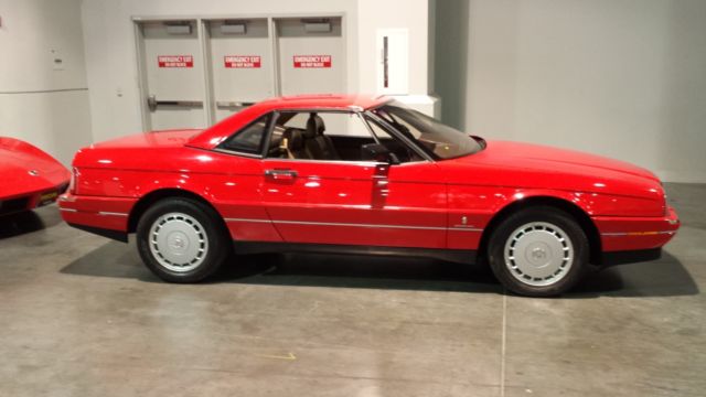 1989 CADILLAC ALLANTE RED CONVERTIBLE, WITH HARDTOP, 47,275 MILES. CLEAN CARFAX 1989 Cadillac Allante