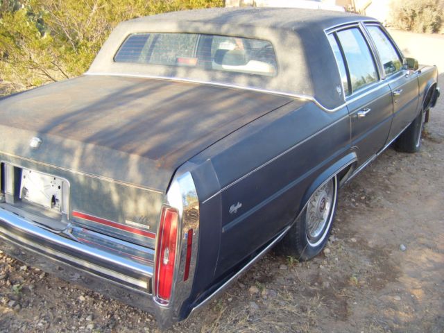 1989 Cadillac Brougham - photo 2