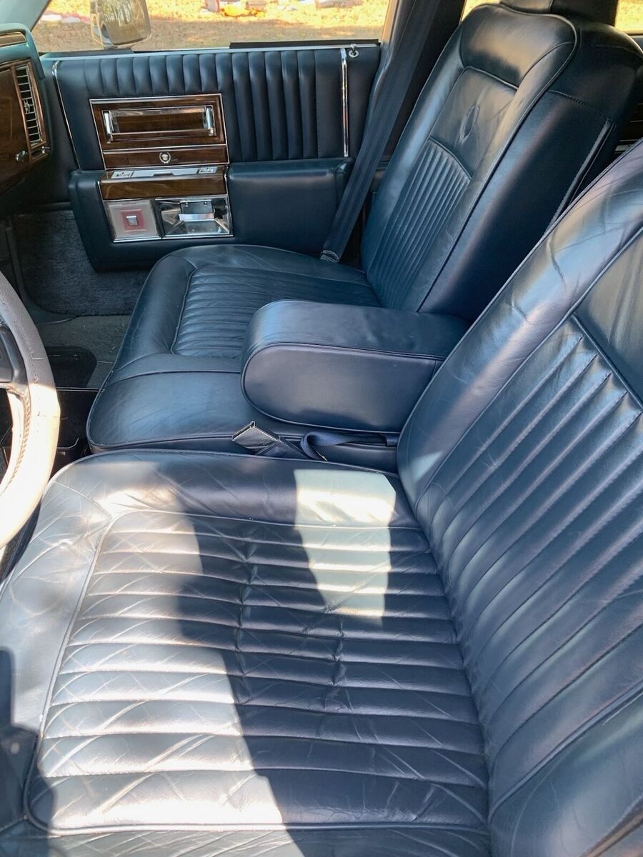 1989 Cadillac Brougham - photo 6