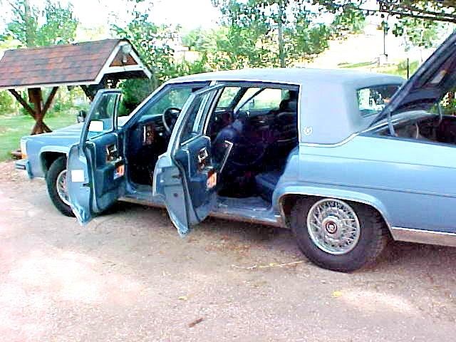 1989 Cadillac Brougham Fleetwood BROUGHAM - photo 3
