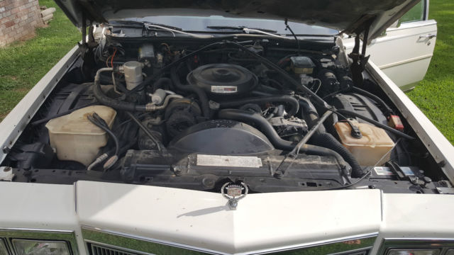 1989 Cadillac Brougham - photo 6