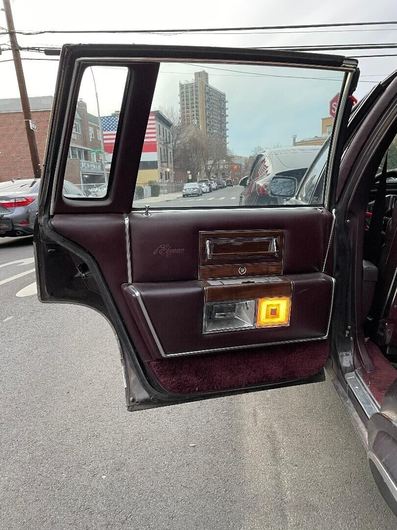 1989 Cadillac Brougham d'Elegance Fleetwood Classic Vintage (Running Well) - photo 13
