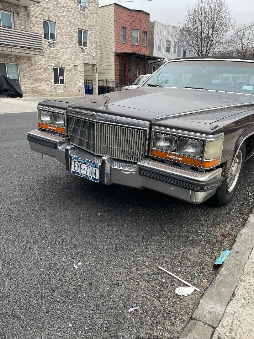 1989 Cadillac Brougham d'Elegance Fleetwood Classic Vintage (Running Well) - photo 5