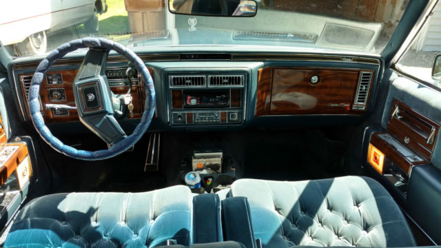 1989 Cadillac Brougham - photo 7