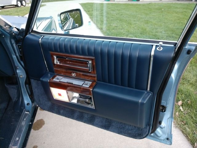 1989 Cadillac Brougham - photo 13