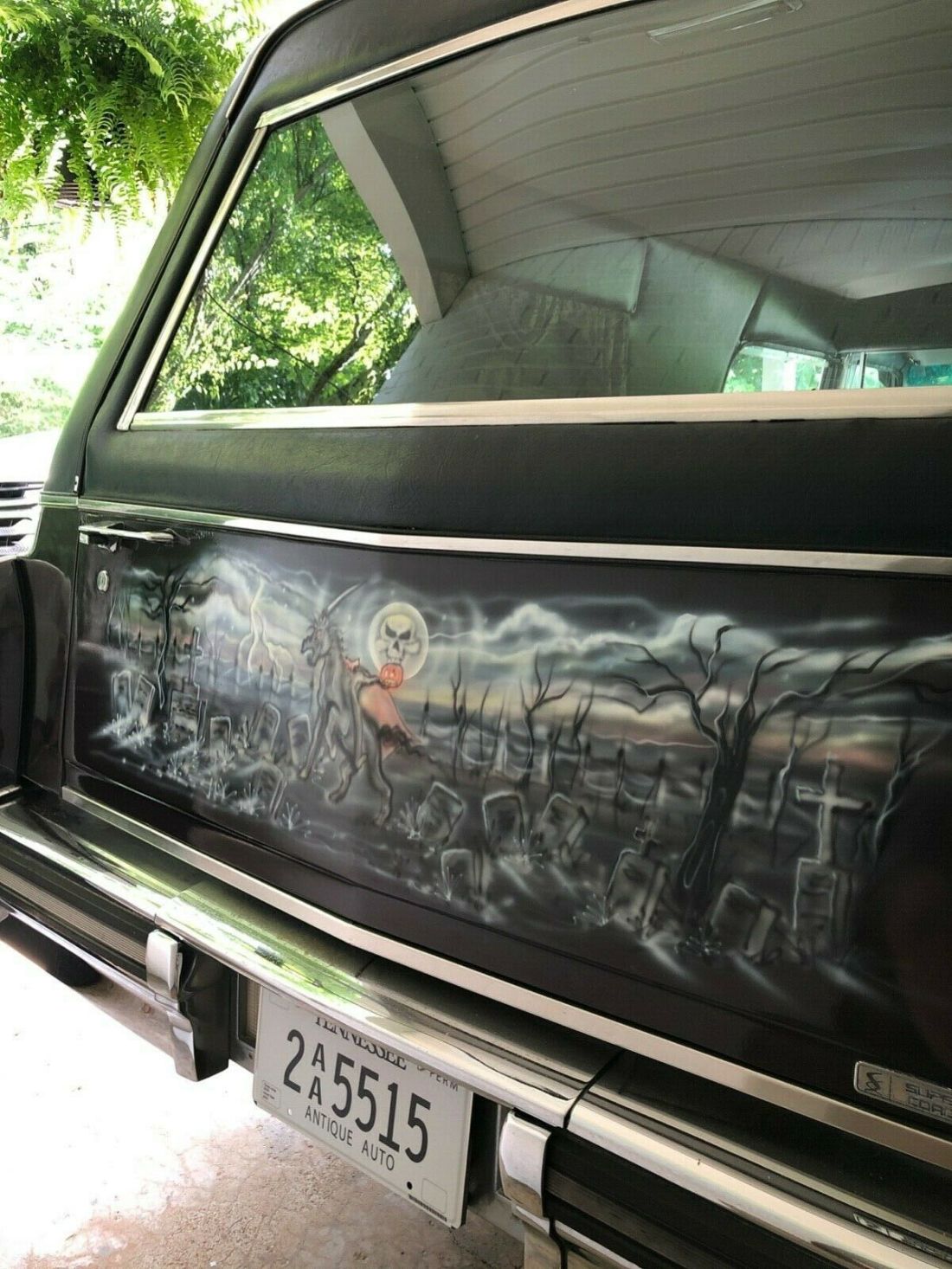 1989 Cadillac Brougham Hearse - photo 11