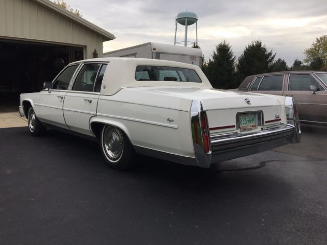 1989 Cadillac Brougham Brougham - photo 8