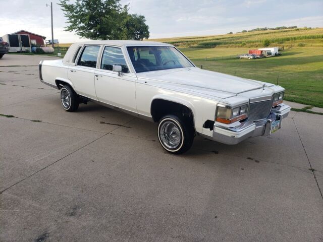 1989 Cadillac Brougham - photo 5