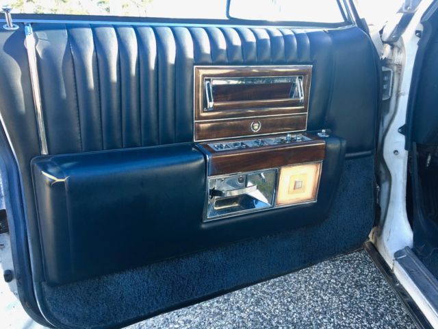 1989 Cadillac Brougham - photo 10