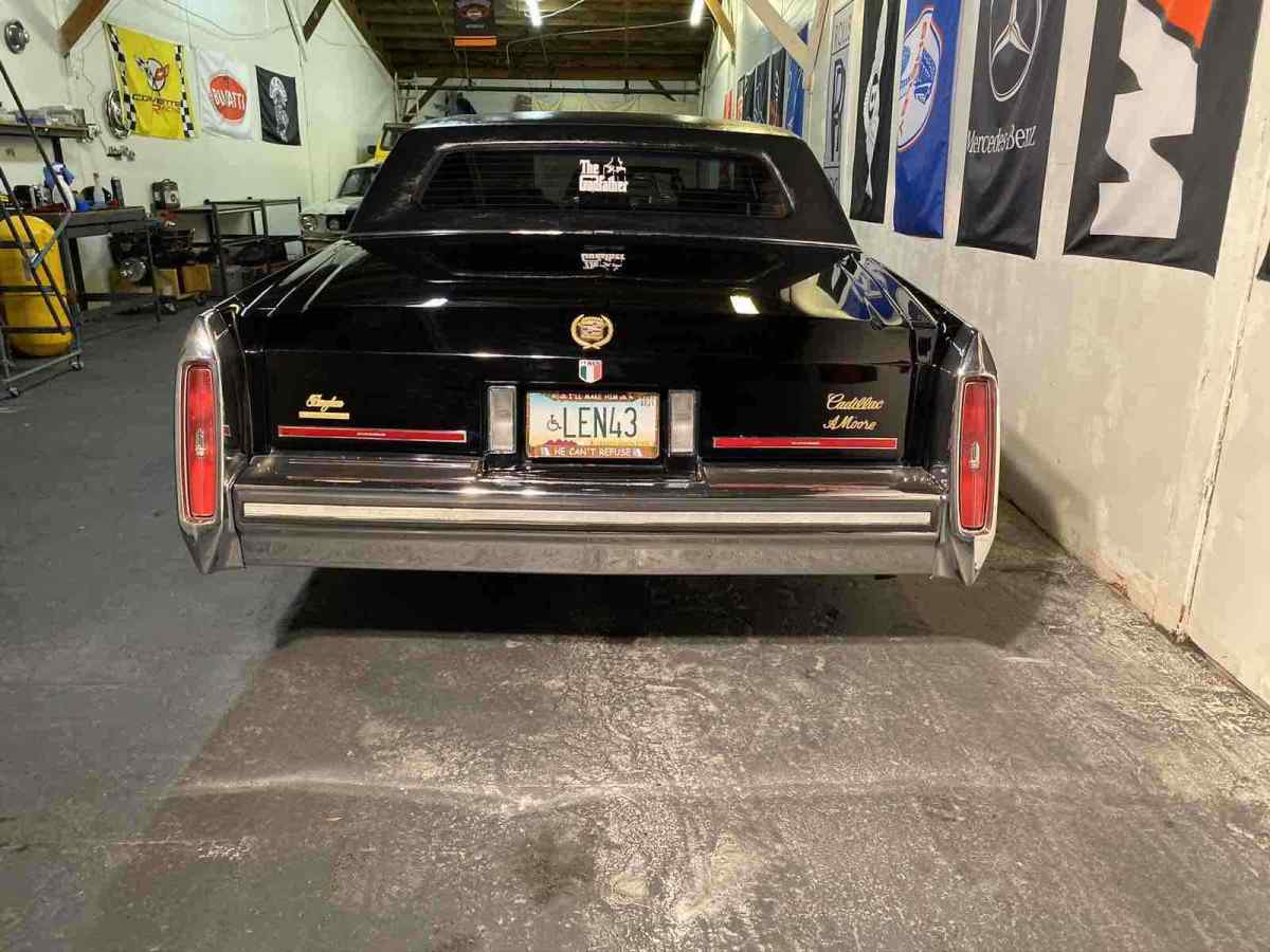 1989 Cadillac Brougham - photo 2