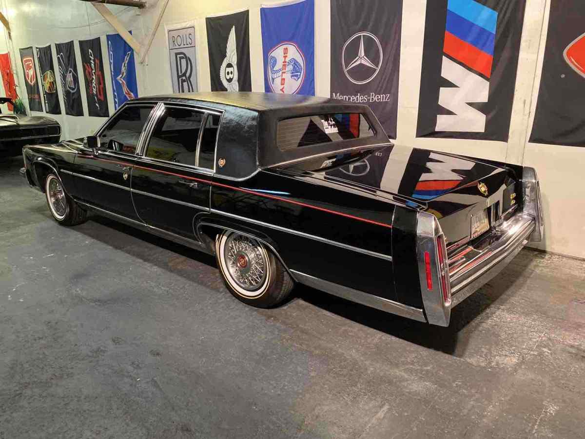 1989 Cadillac Brougham - photo 3