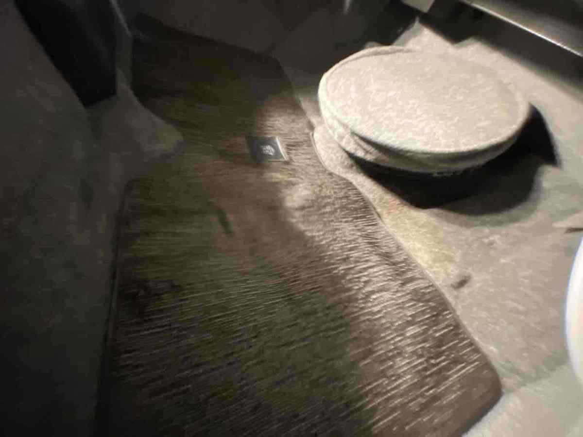 1989 Cadillac Brougham - photo 5