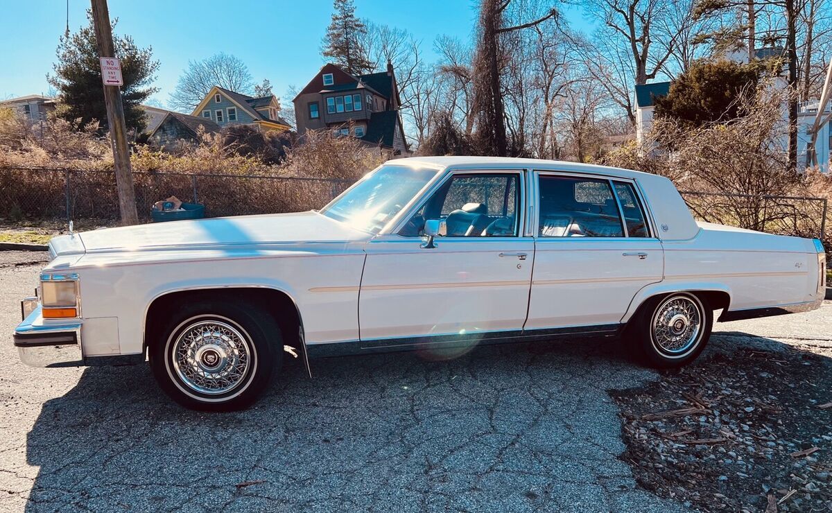 1989 Cadillac Brougham - photo 3