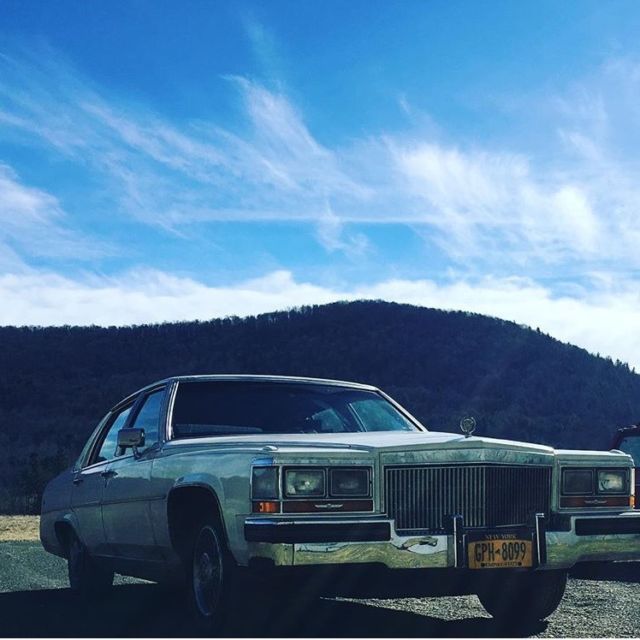 1989 Cadillac Brougham White on White 1989 Cadillac Brougham