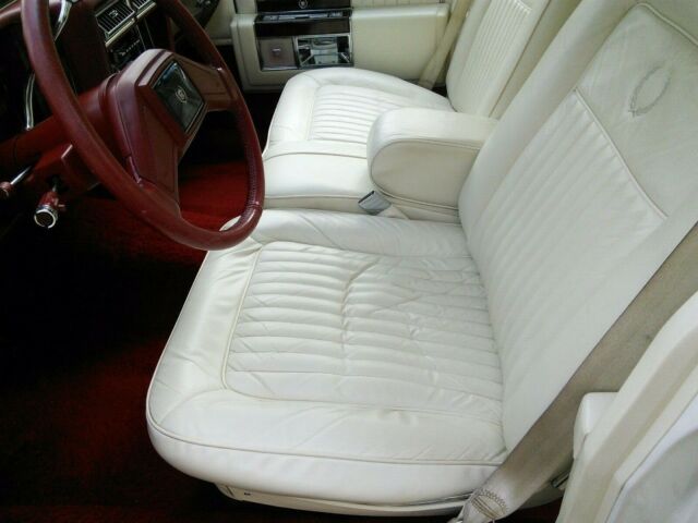 1989 Cadillac Brougham Leather - photo 10