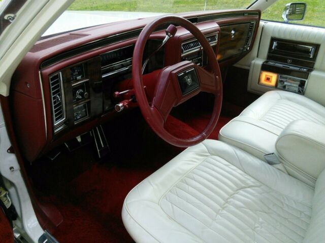 1989 Cadillac Brougham Leather - photo 7