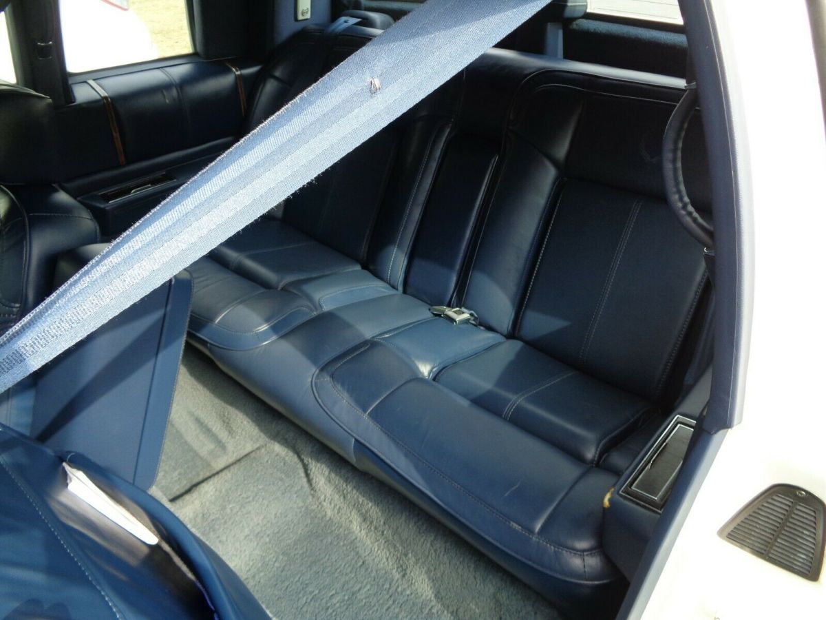 1989 Cadillac DeVille Coupe DeVille - photo 11
